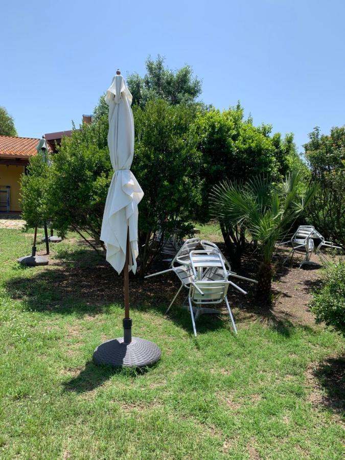 Agriturismo Da Patrizia Simaxis Exterior photo